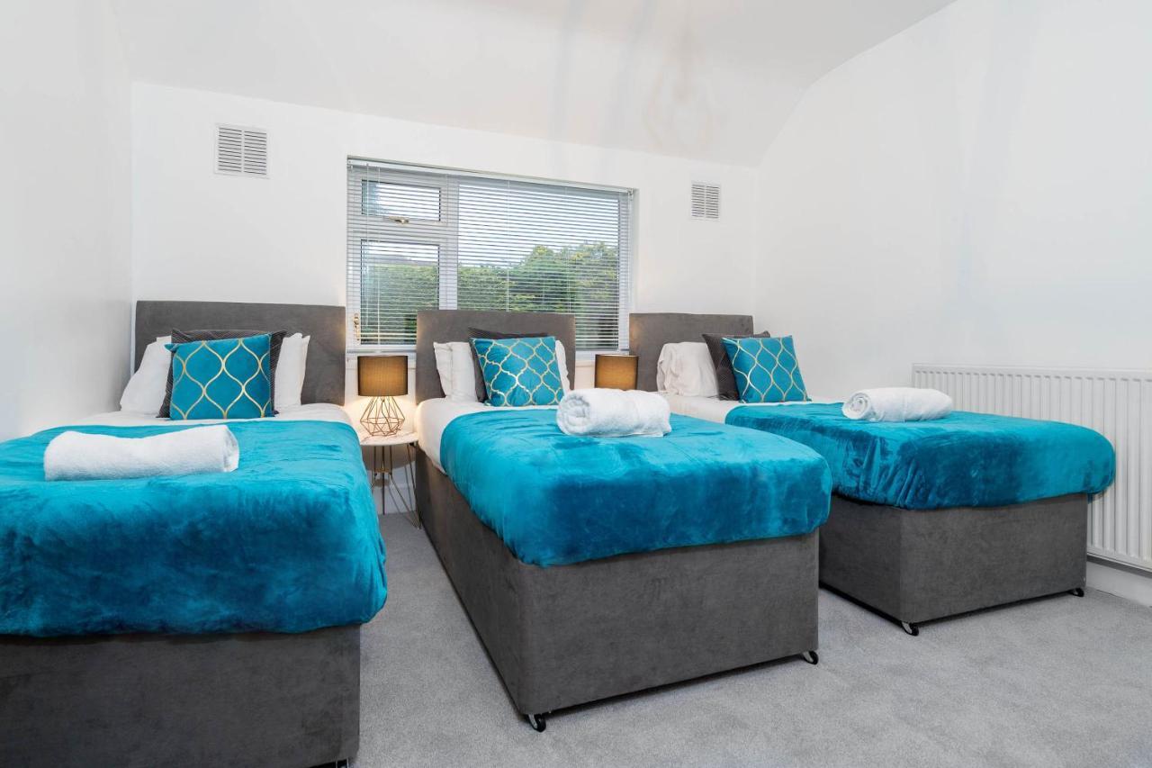 Large 4 Bedroom House - Top Rated - Off-Street Parking - Garden - Sleeps 9 - Contractors - Groups - Pool Table Northfield Ngoại thất bức ảnh