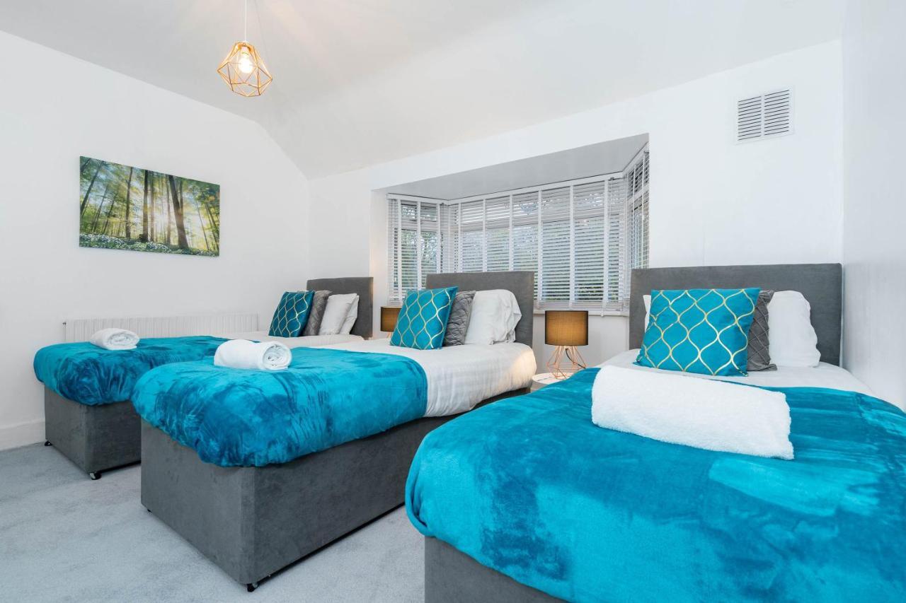Large 4 Bedroom House - Top Rated - Off-Street Parking - Garden - Sleeps 9 - Contractors - Groups - Pool Table Northfield Ngoại thất bức ảnh