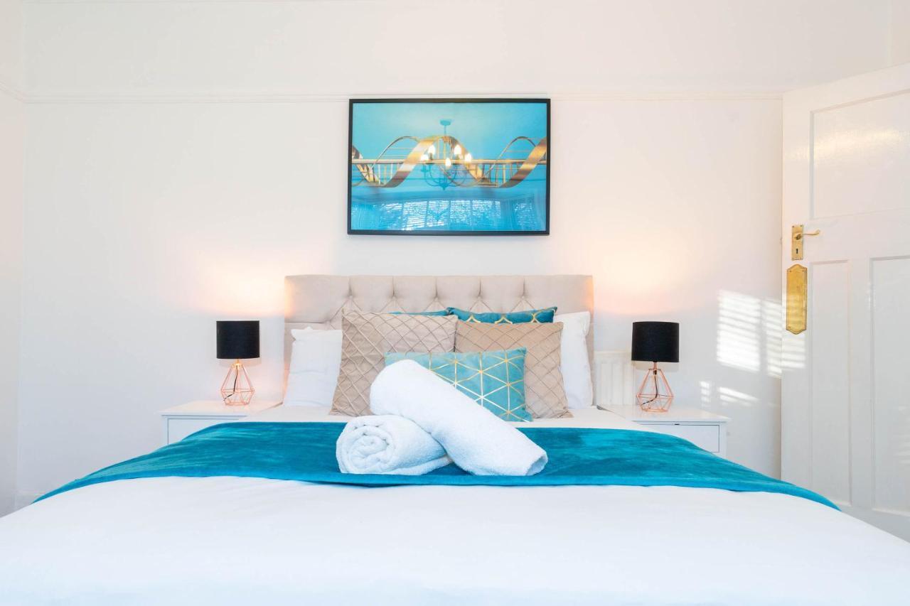 Large 4 Bedroom House - Top Rated - Off-Street Parking - Garden - Sleeps 9 - Contractors - Groups - Pool Table Northfield Ngoại thất bức ảnh